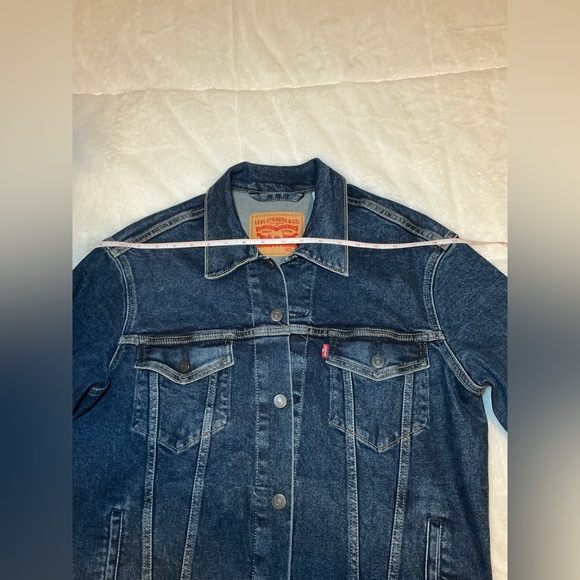 Levi’s Classic Blue Denim Jacket - Picture 4 of 10